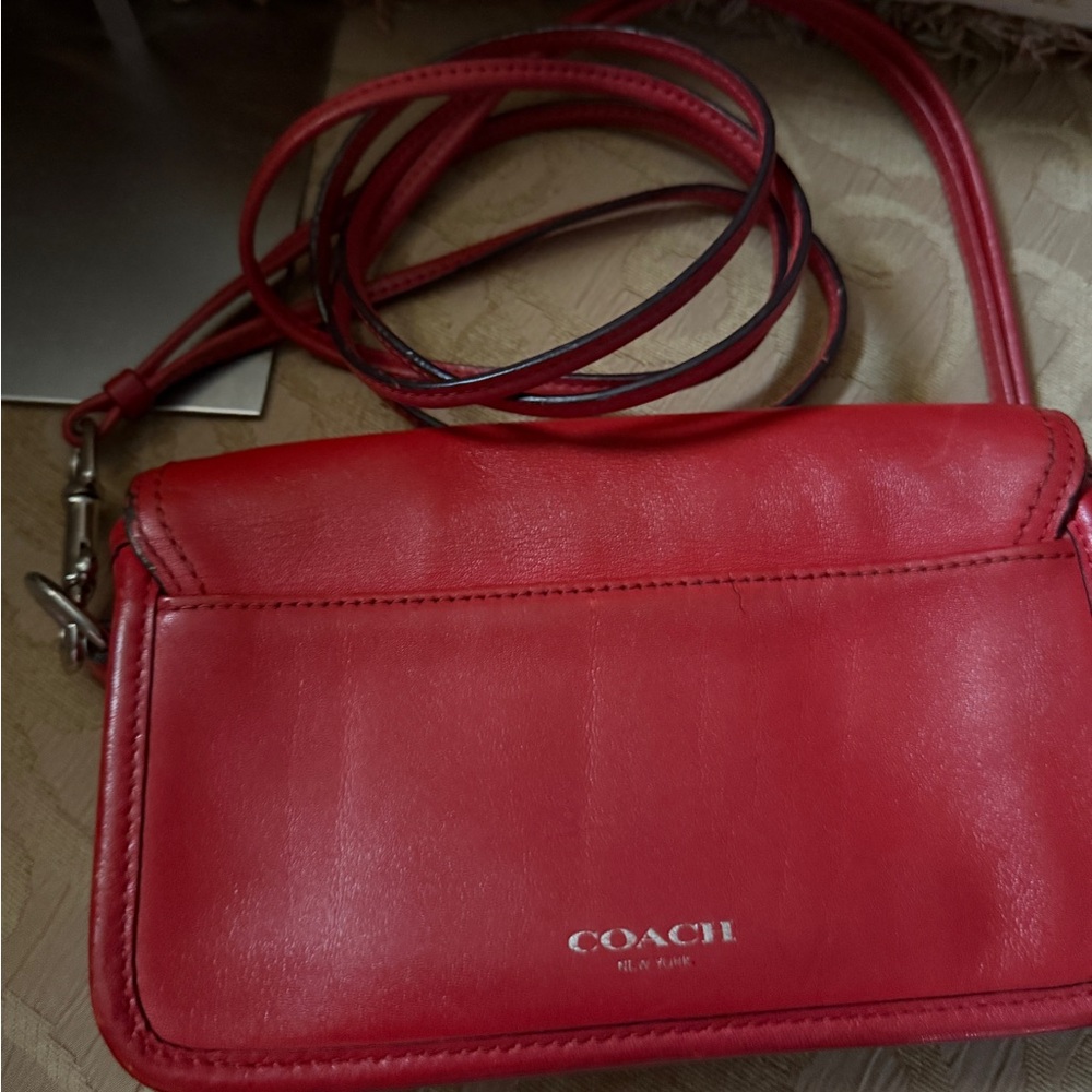 Coach legacy 19914 Leather Crossbody Bag Watermelon Boho Y2K preowned - Picture 2 of 16